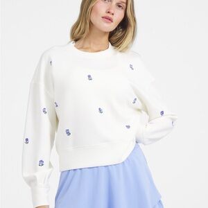 MANTRA WOMENS CREWNECK PULLOVER SMALL